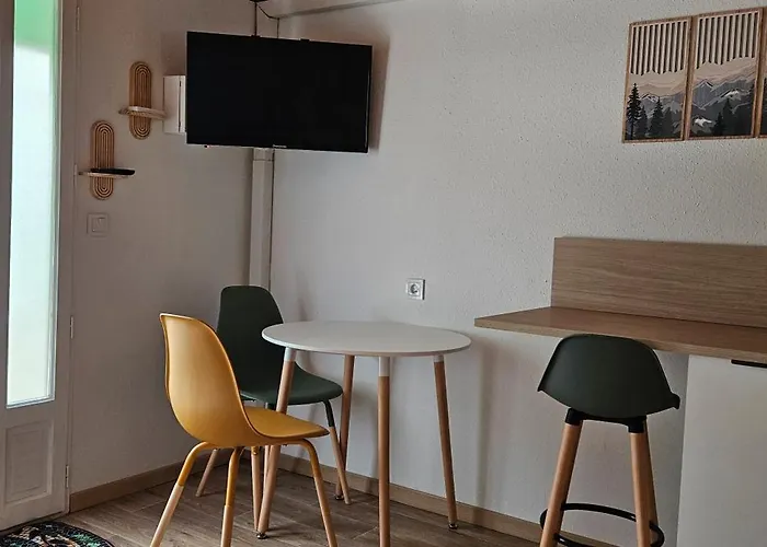 Isard - Le Hameau De La Courbiere Nyaraló