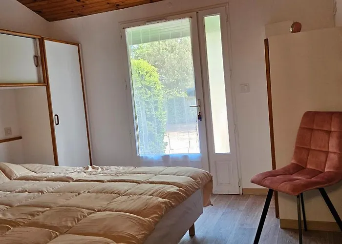 Isard - Le Hameau De La Courbiere